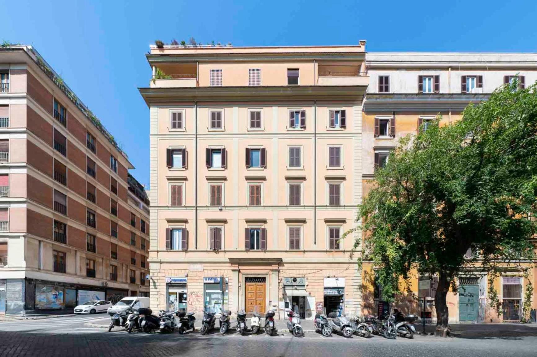 Celeste Suites Vittorio Emanuele Rom Exterior foto